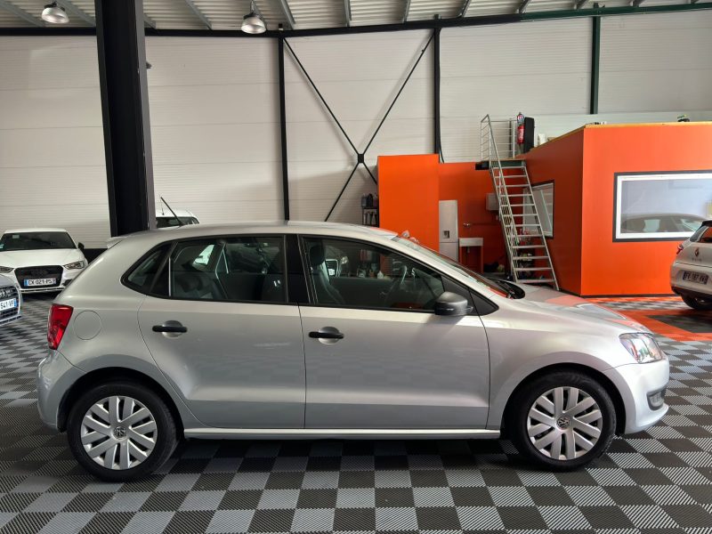 VOLKSWAGEN POLO 2010