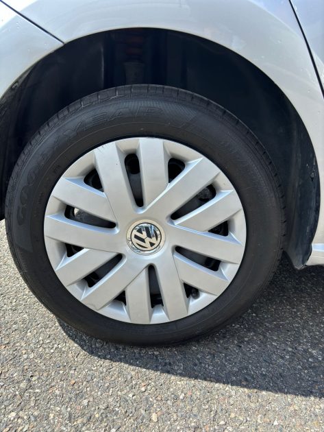 VOLKSWAGEN POLO 2010