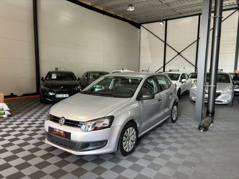 VOLKSWAGEN POLO 2010