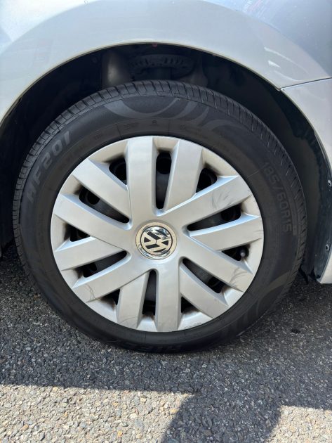 VOLKSWAGEN POLO 2010