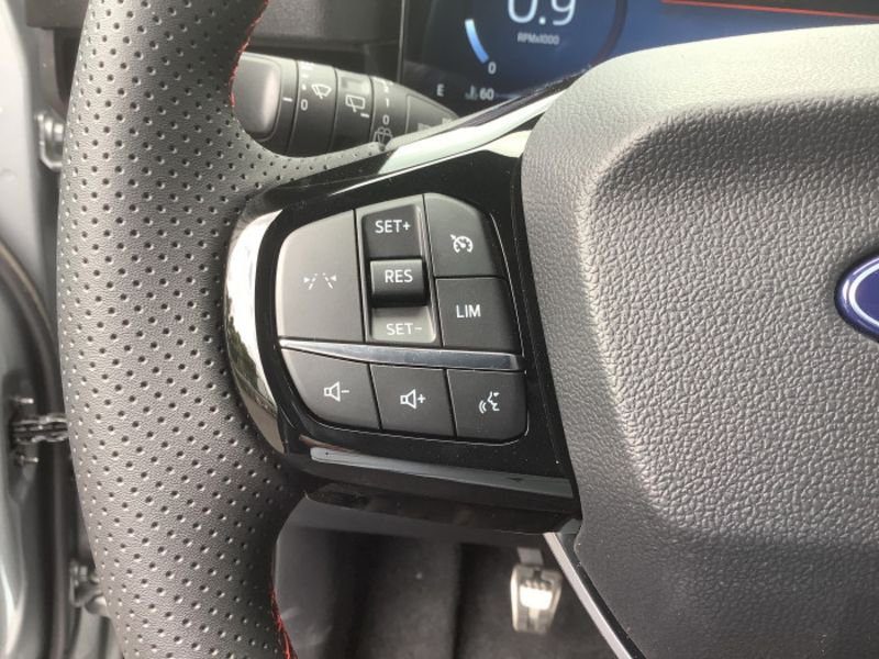 Ford Puma 1.0 EcoBoost 125 ch mHEV S&S BVM6 ST-Line X