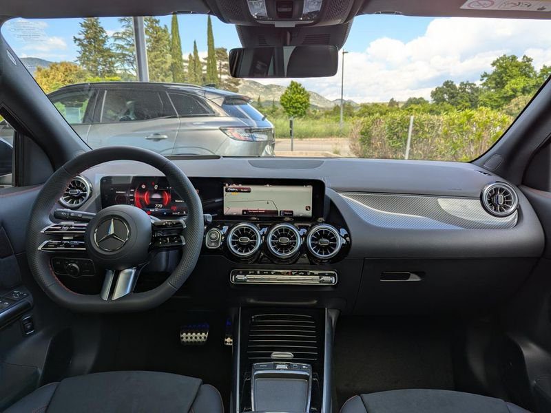 Mercedes Gla CLASSE 200d - BV 8G-DCT AMG Line