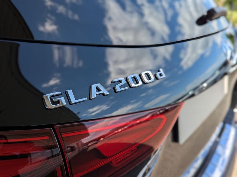 Mercedes Gla CLASSE 200d - BV 8G-DCT AMG Line