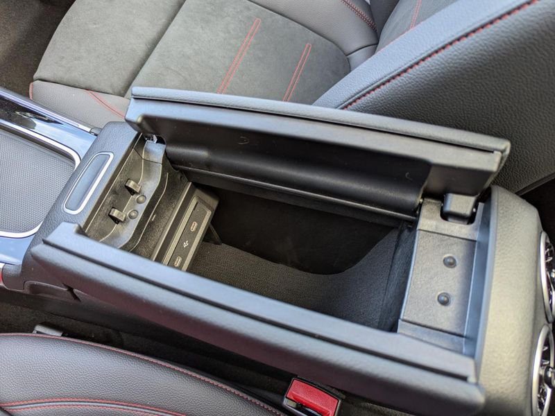 Mercedes Gla CLASSE 200d - BV 8G-DCT AMG Line