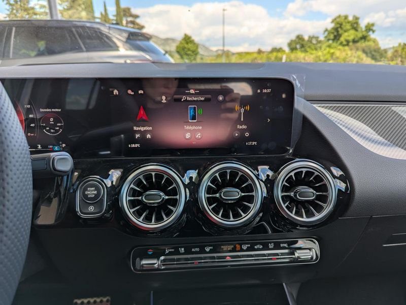 Mercedes Gla CLASSE 200d - BV 8G-DCT AMG Line