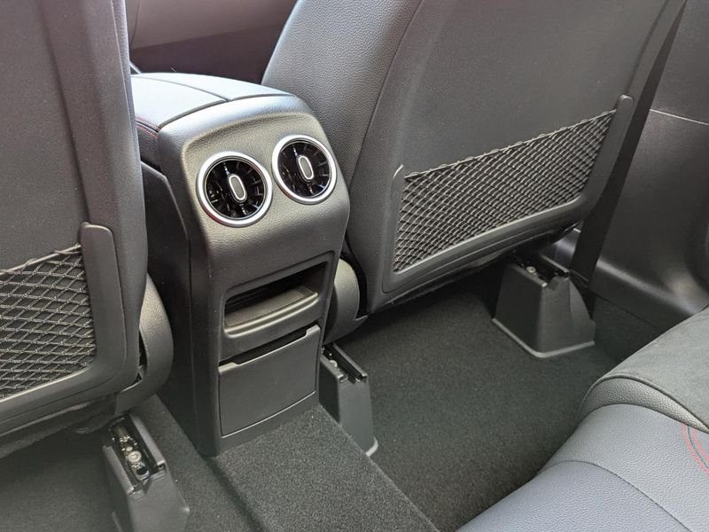 Mercedes Gla CLASSE 200d - BV 8G-DCT AMG Line