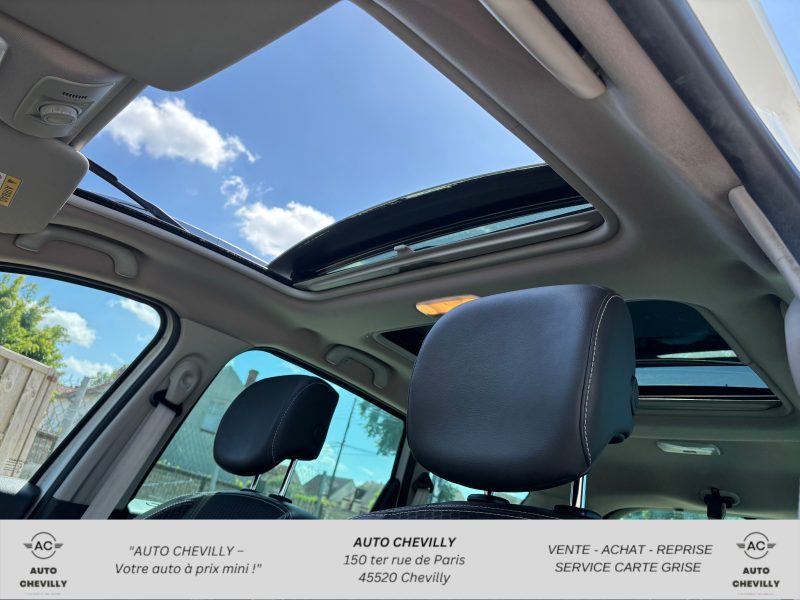 RENAULT GRAND SCENIC III 1.2i 16V TCE 130 Pack Bose/Toit ouvrant