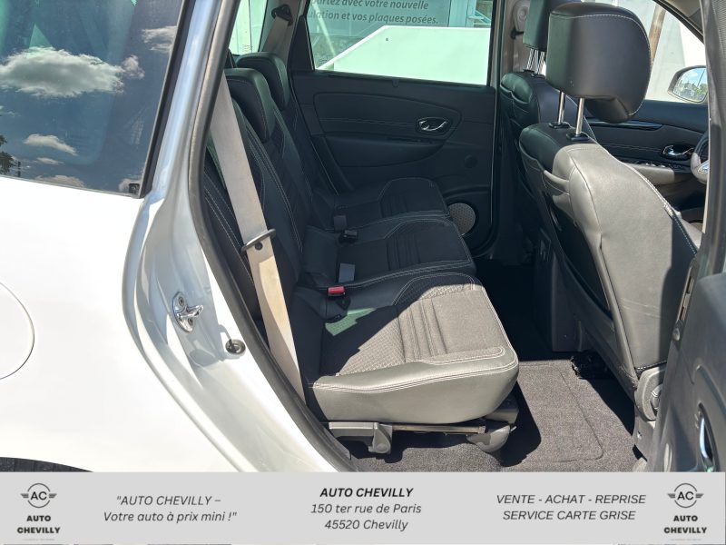 RENAULT GRAND SCENIC III 1.2i 16V TCE 130 Pack Bose/Toit ouvrant