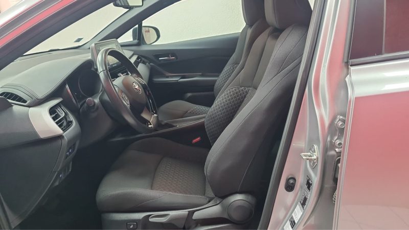 TOYOTA C-HR 2022