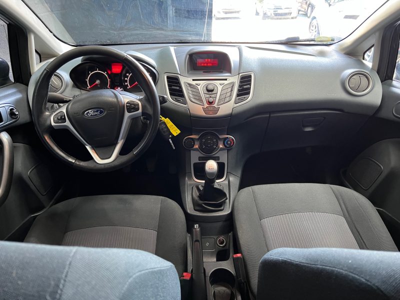 FORD FIESTA 2011