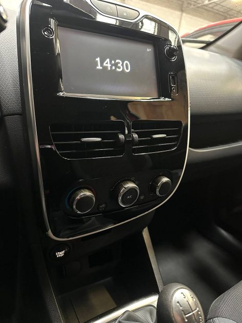 RENAULT Clio ESTATE 0.9 TCE 90CV 2016