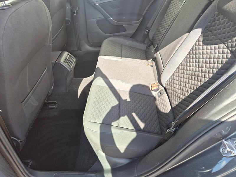 VOLKSWAGEN GOLF VII 2019