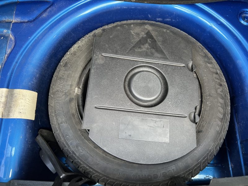 VOLKSWAGEN POLO 4 IV 1.4 i 75 Cv BOITE AUTOMATIQUE 5 PORTES CLIMATISATION REGULATEUR - GARANTIE 1 AN