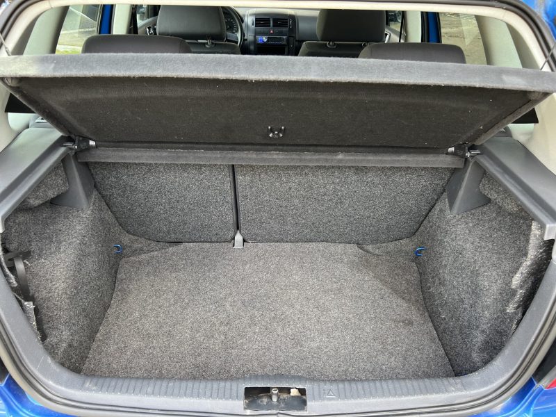 VOLKSWAGEN POLO 4 IV 1.4 i 75 Cv BOITE AUTOMATIQUE 5 PORTES CLIMATISATION REGULATEUR - GARANTIE 1 AN