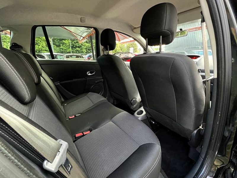 RENAULT CLIO 3 III PHASE 2 ESTATE / BREAK 1.2 100 Cv CRIT AIR 1 - GARANTIE 1 AN