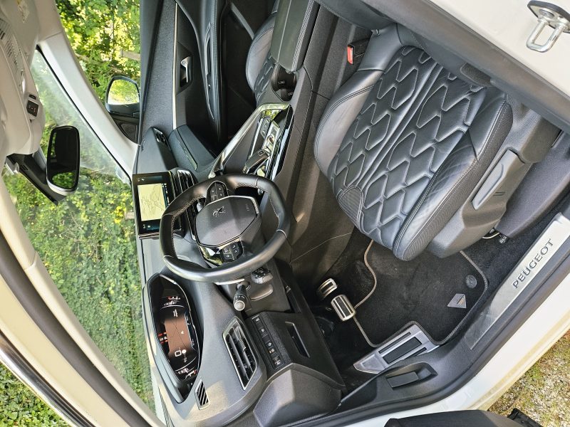 PEUGEOT 5008II  SERIE ROAD TRIP S&S PURETECH 130CV EAT8 7 PLACES