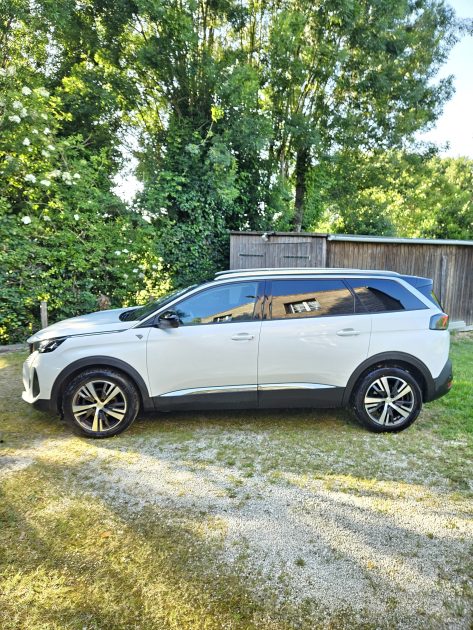 PEUGEOT 5008II  SERIE ROAD TRIP S&S PURETECH 130CV EAT8 7 PLACES