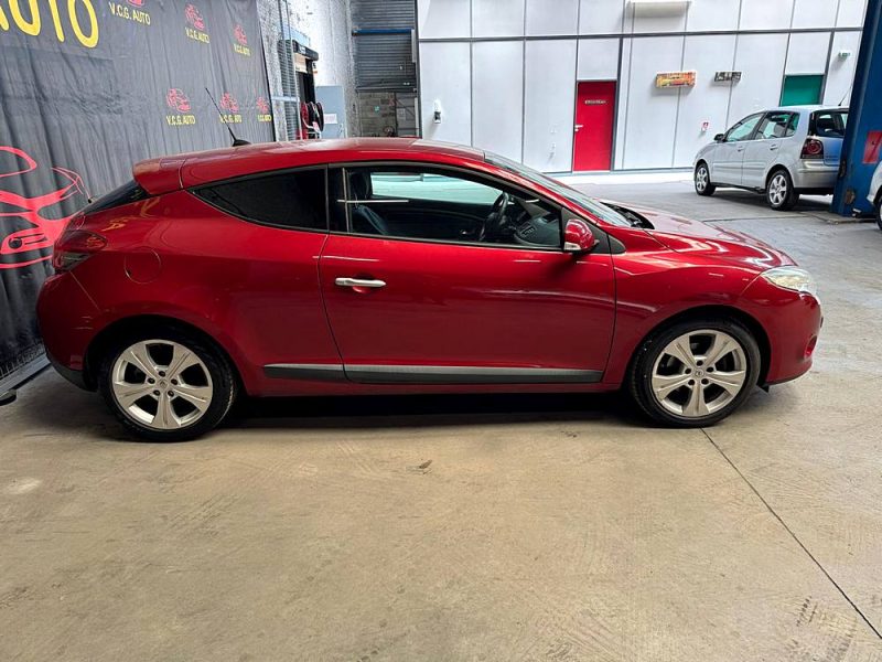 RENAULT MEGANE 1.9 DCI 130 Dynamique 