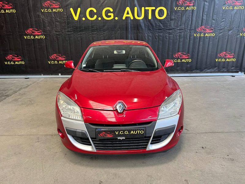 RENAULT MEGANE 1.9 DCI 130 Dynamique 