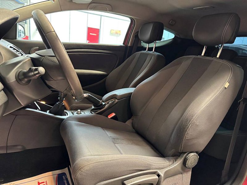 RENAULT MEGANE 1.9 DCI 130 Dynamique 