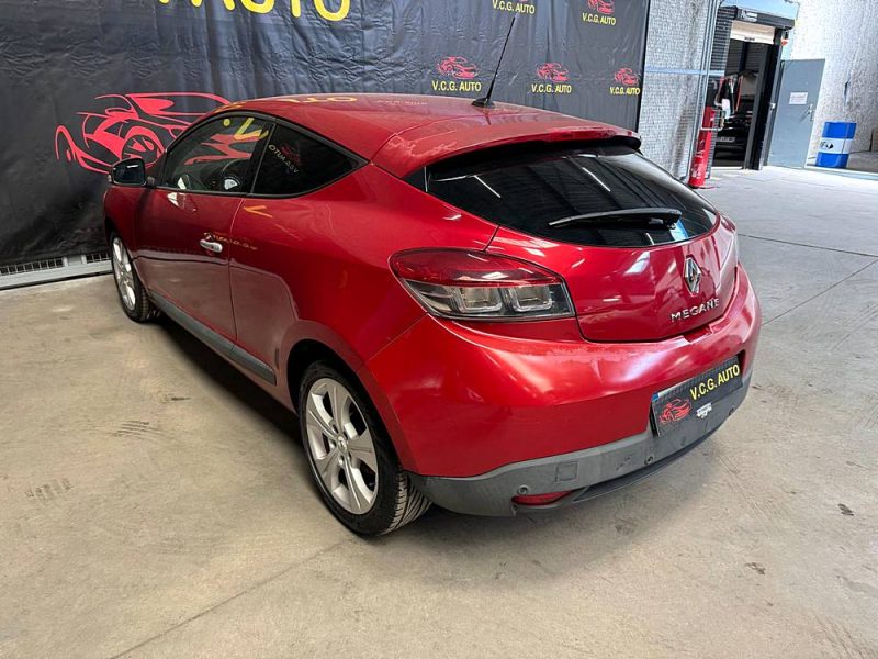 RENAULT MEGANE 1.9 DCI 130 Dynamique 