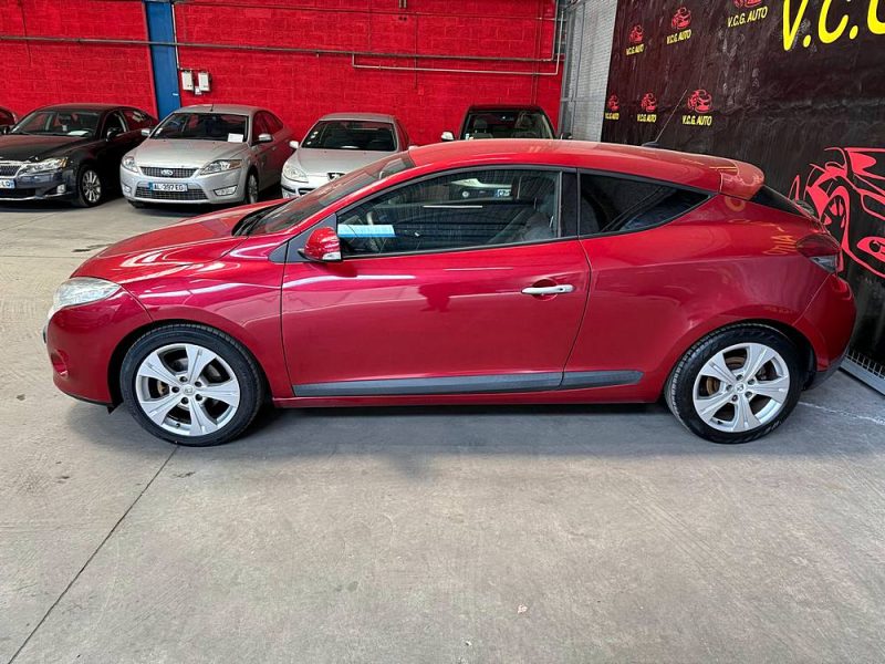 RENAULT MEGANE 1.9 DCI 130 Dynamique 