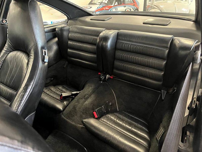 PORSCHE 911 Carrera 3.2 - 1989