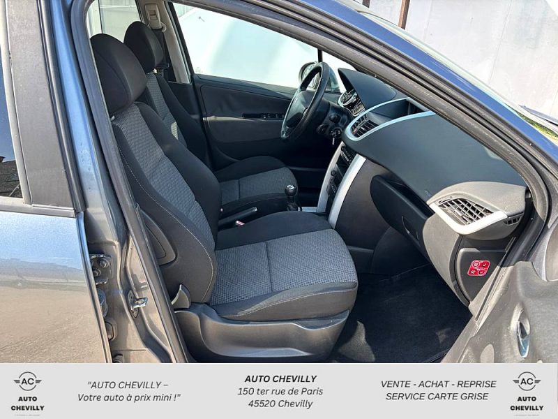 PEUGEOT 207 1.6 VTI 120 16V Premium Pack/Régulateur/Clim
