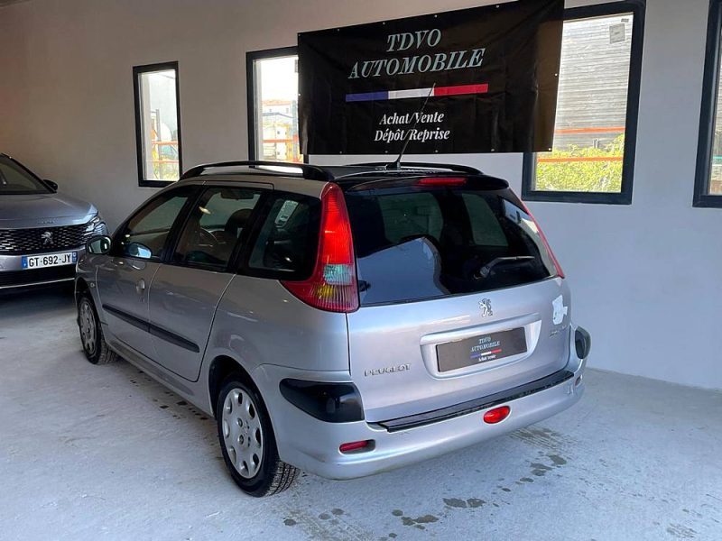 PEUGEOT 206 sw 1.4i - 8V 75 ch garantie 12 mois 