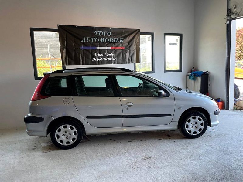 PEUGEOT 206 sw 1.4i - 8V 75 ch garantie 12 mois 