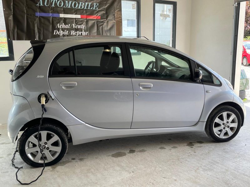 CITROEN C-ZERO  idéal jeune permis ou véhicule secondaire 