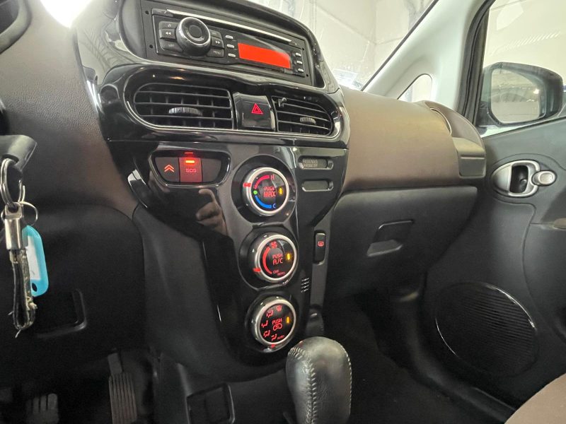 CITROEN C-ZERO  idéal jeune permis ou véhicule secondaire 