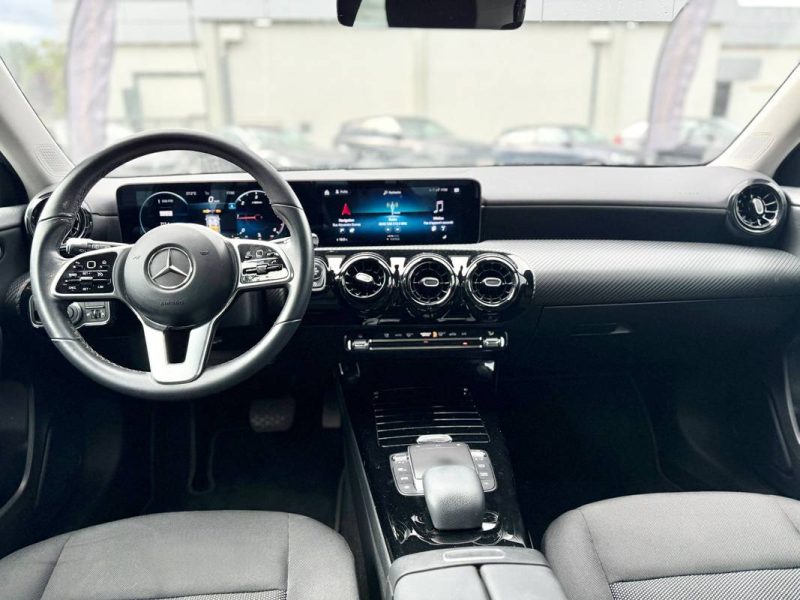 MERCEDES CLASSE A IV 180 D BUSINESS LINE 8G-DCT