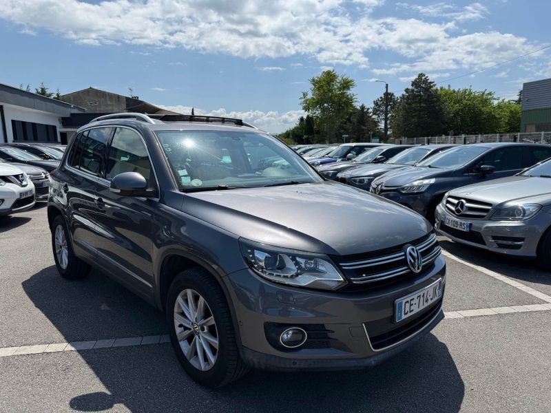 VOLKSWAGEN TIGUAN 2012