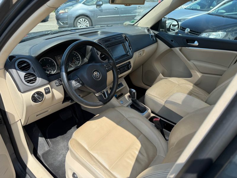 VOLKSWAGEN TIGUAN 2012