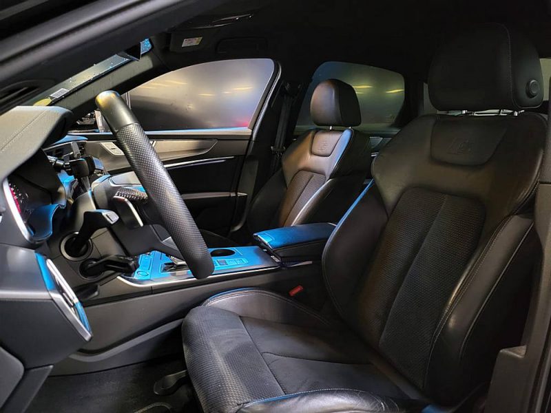 AUDI A6 TDI 163CH S LINE S TRONIC / CARPLAY / CAMERA DE RECUL / SUIVI COMPLET 