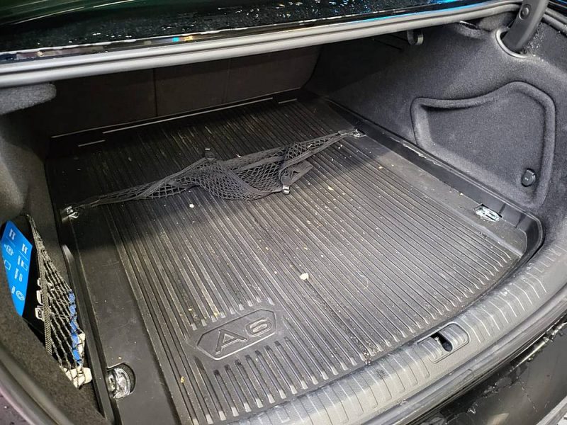 AUDI A6 TDI 163CH S LINE S TRONIC / CARPLAY / CAMERA DE RECUL / SUIVI COMPLET 