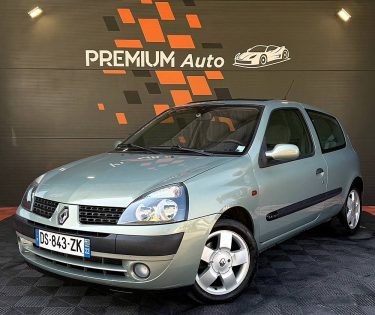 RENAULT CLIO 1.4 i 100 cv Authentique Luxe toit Ouvrant Distribution Neuve 
