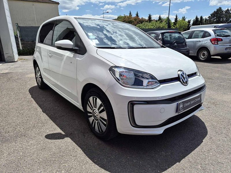 VOLKSWAGEN UP! 2016