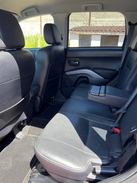 CITROEN C-CROSSER 2.2 HDi 4WD 156 cv Boîte auto