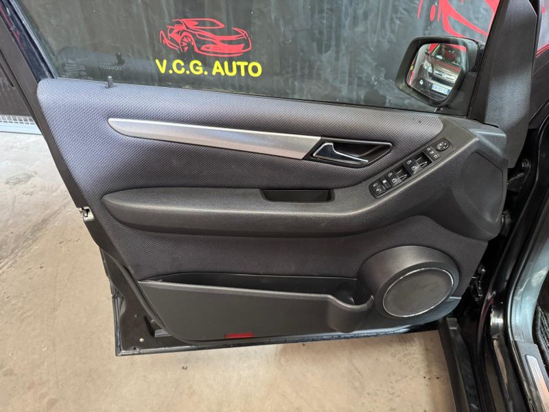 MERCEDES CLASSE B 200 CDI 140 Sport 