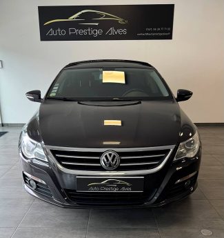 VOLKSWAGEN PASSAT CC 2011