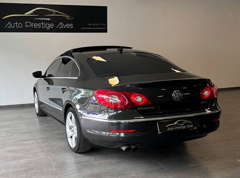 VOLKSWAGEN PASSAT CC 2011