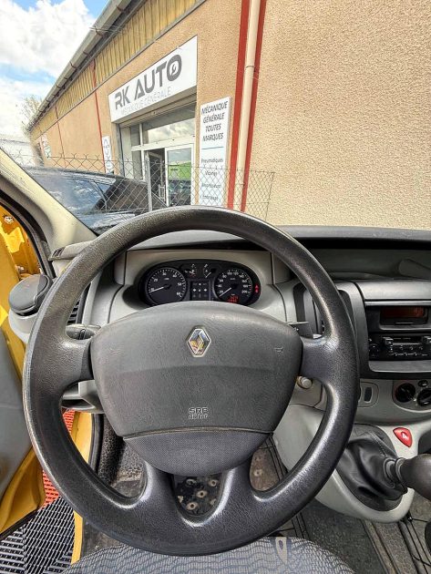 RENAULT TRAFIC 1.9 DCI L1H1 100ch
