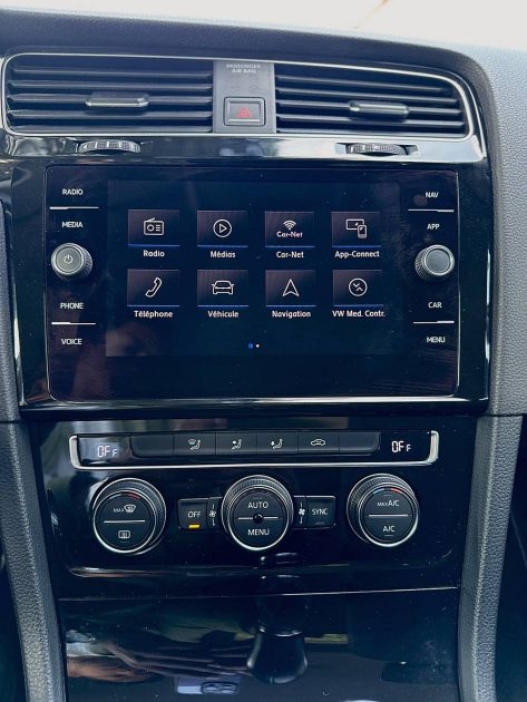 VOLKSWAGEN GOLF 2017