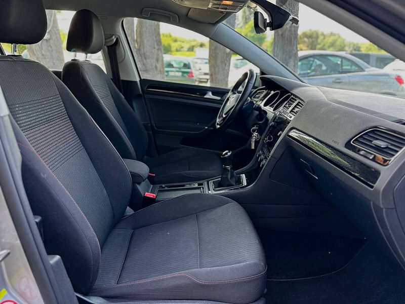 VOLKSWAGEN GOLF 2017