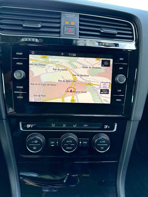 VOLKSWAGEN GOLF 2017