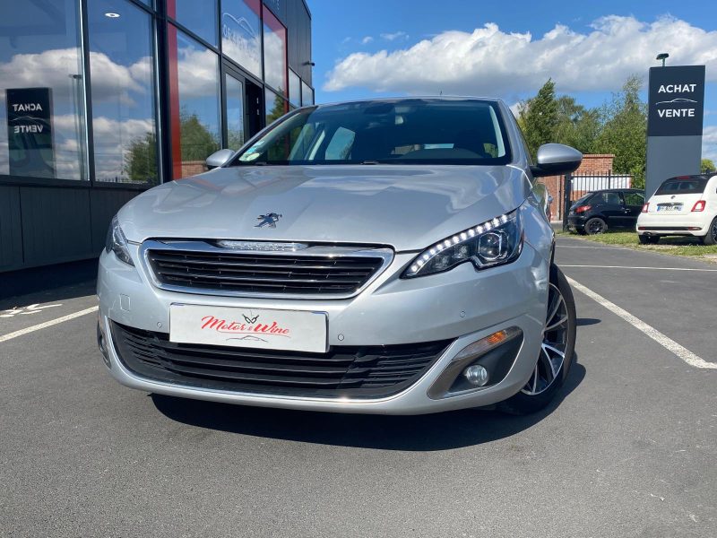 PEUGEOT 308 2015