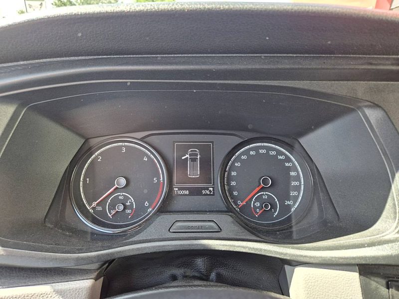 VOLKSWAGEN TRANSPORTER 2021