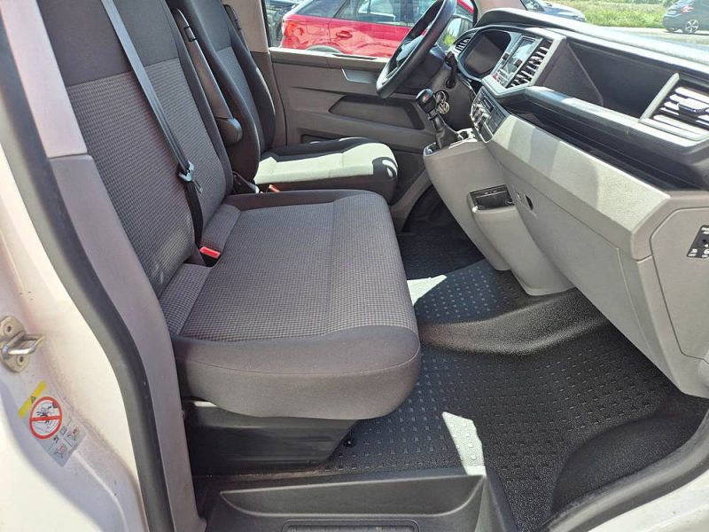 VOLKSWAGEN TRANSPORTER 2021
